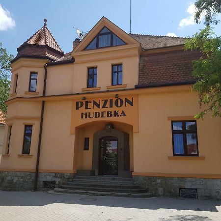 Penzion Hudebka Louny Buitenkant foto